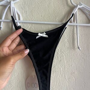 Bikini bottom boutine la